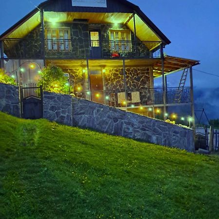 Betegi Guest House Mestia Kültér fotó